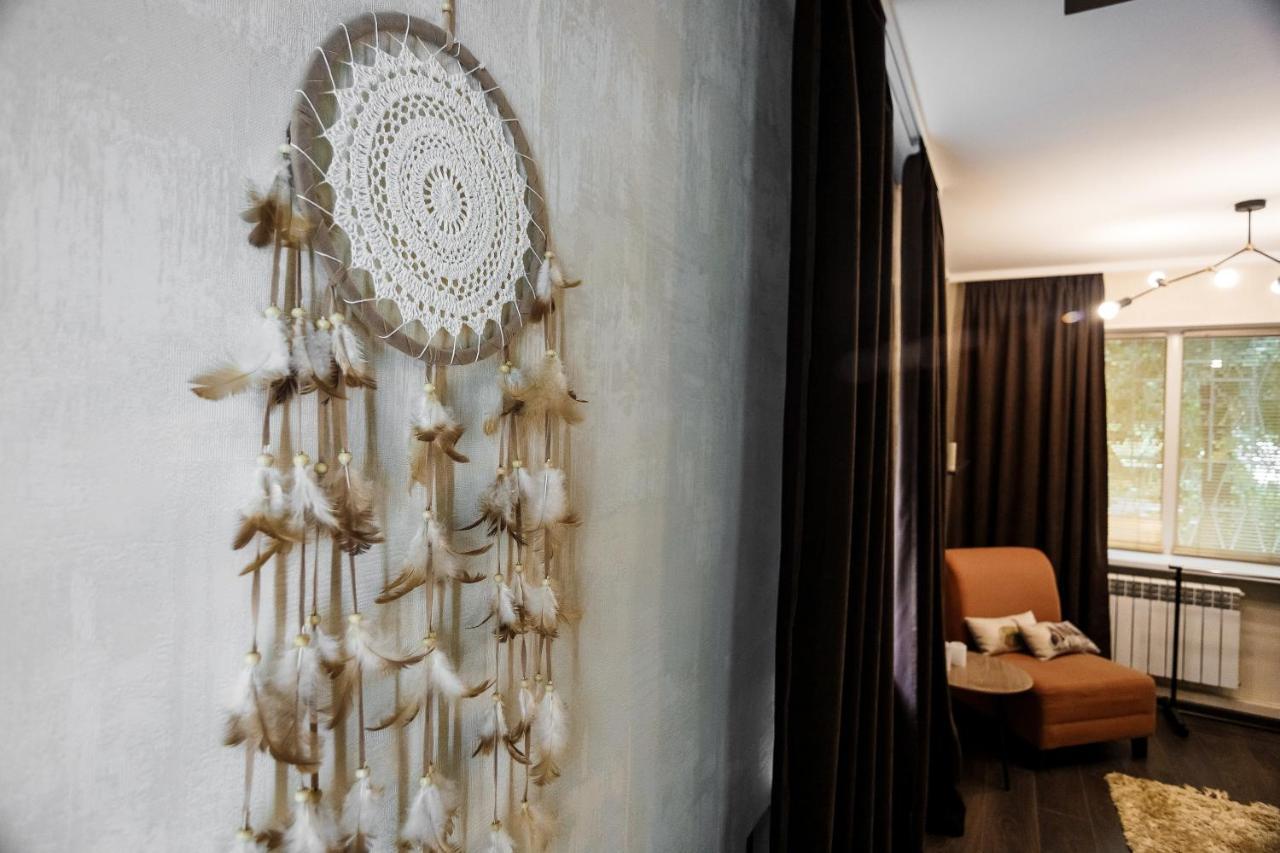 Золотое Тепло Apartment Chernihiv Bagian luar foto