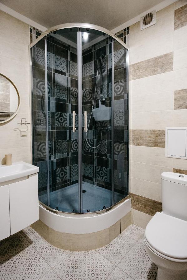 Золотое Тепло Apartment Chernihiv Bagian luar foto